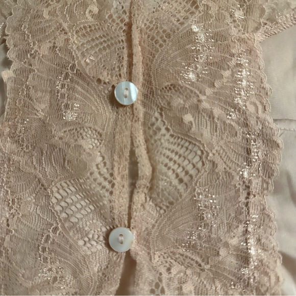 Maude Intimates Silky Lace Cami Slip Champagne Size M/L NWT - Picture 7 of 7